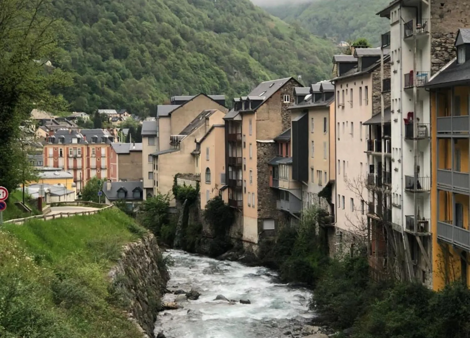 Agreable Studio 4 Personnes Rdc 5Min A Pieds Du Centre, Des Remontees Et Des Thermes Cauterets